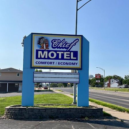 Chief Motel Keokuk エクステリア 写真